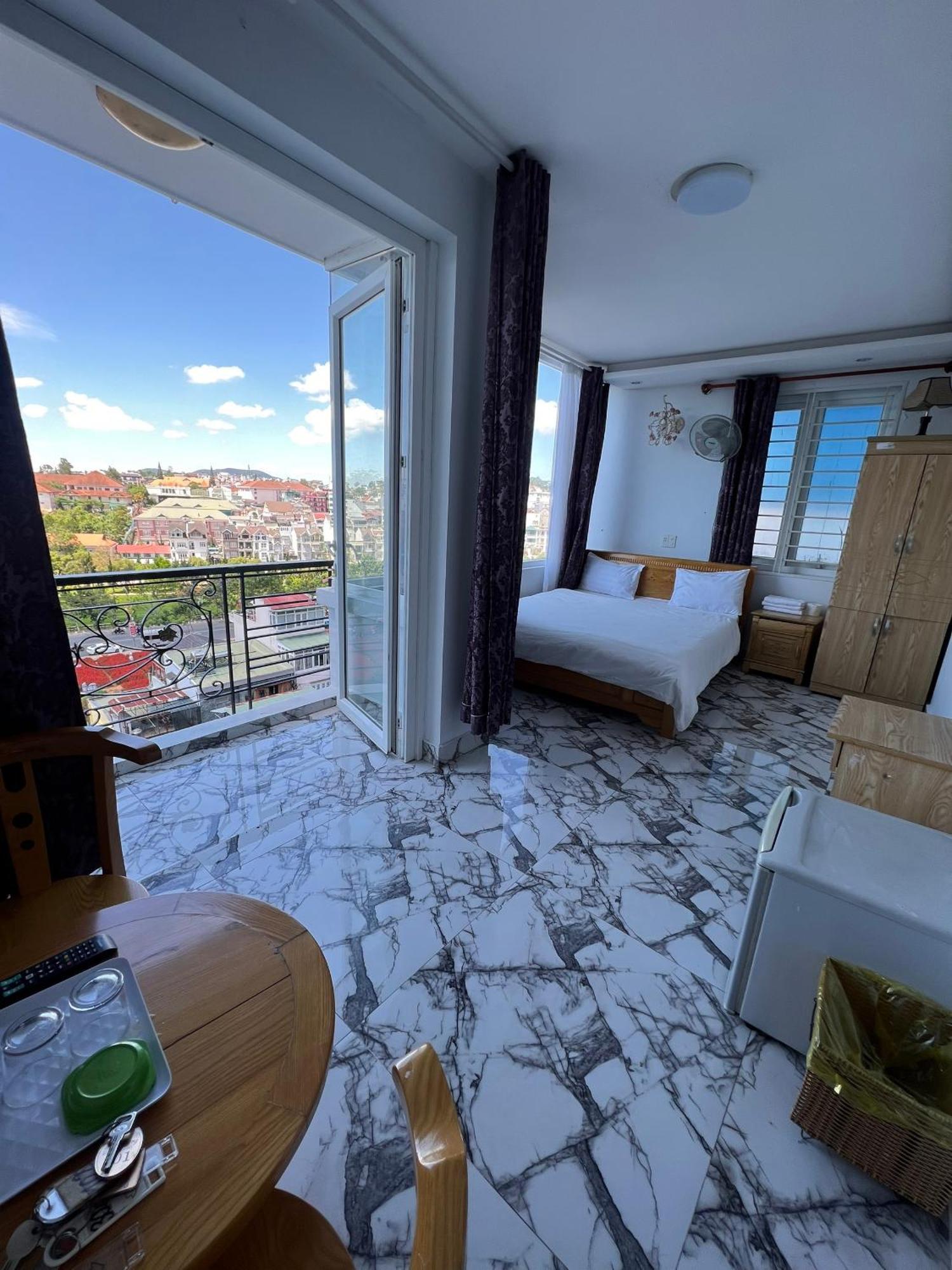 Minh Trang Hotell Dalat Exteriör bild